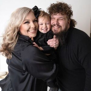 Meet your Posher, Courtney